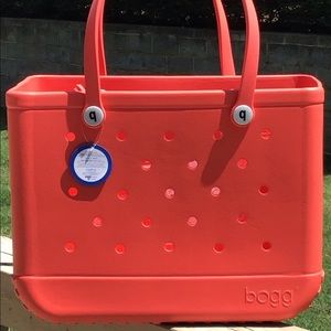 Large Coral Bogg Bag